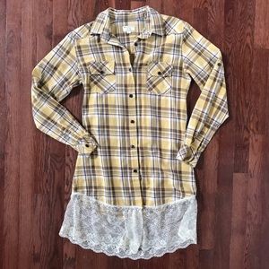 Custom Lace Flannel